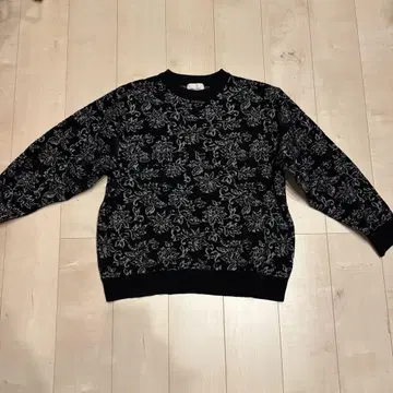 니트/Knit/꽃무늬 니트