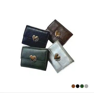 kaoyorinakami KYRN wallet green