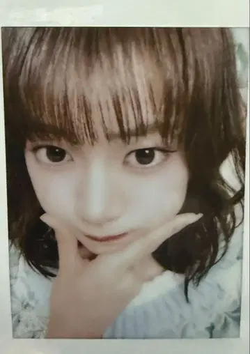 이타쿠라 카나 프린트 폴라로이드