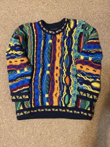 COOGI 쿠지 3D 니트