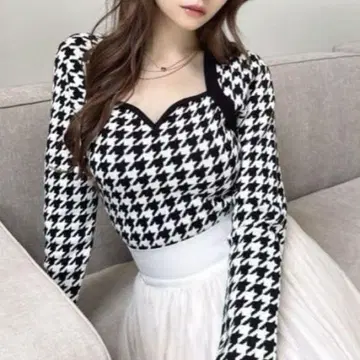 RESEXXY 하트넥 그랑 니트탑