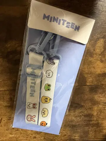 SEVENTEEN MINITEEN 숄더 스트랩