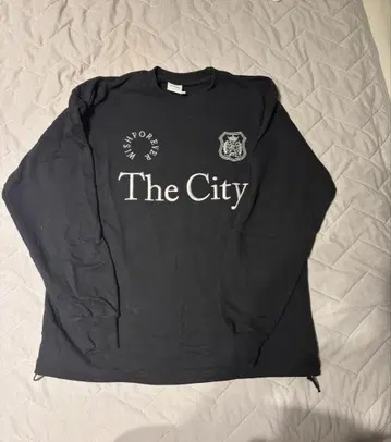 맨투맨 The City