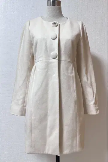 아베닐 에투알 울 코트 비쥬 36 아이보리 A라인 플레어