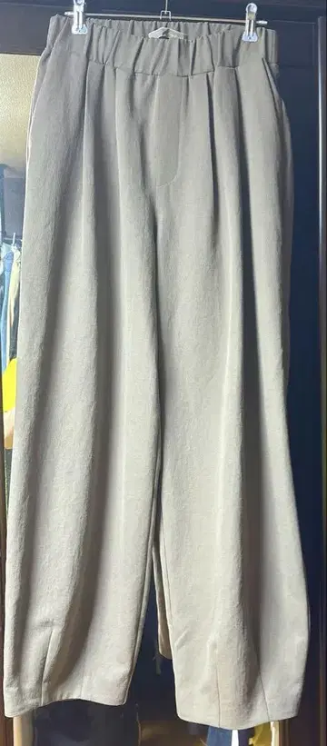 안나케리 와이드 코쿤 팬츠