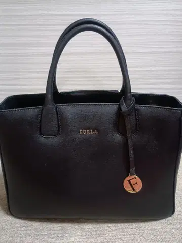 훌라 FURLA 백