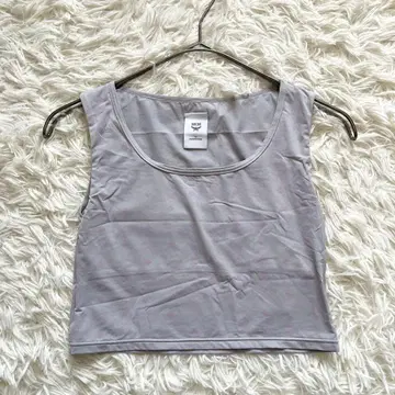 MCM MCM 올 패턴 탱크탑 슬리브리스