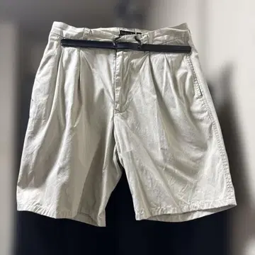 BANANA REPUBLIC SMITHFIELD 베이지 숏팬츠