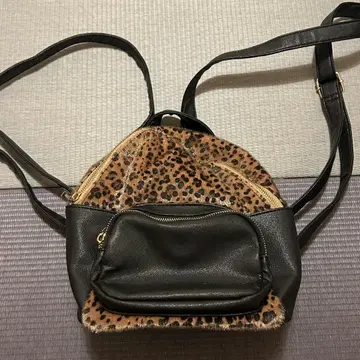 미니 백팩 레오파드 무늬 새상품급