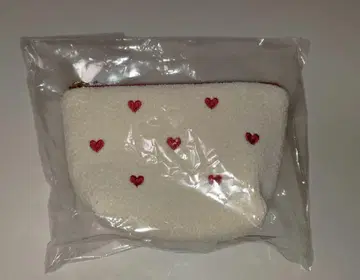 러브러리 바이 페이 페이 하트 보트형 파우치 S 아이보리 새상품