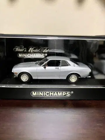 레어 MINICHAMPS 1/43 도요타 셀리카 실버 달마 셀리카
