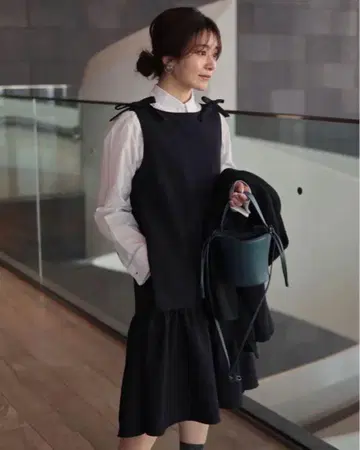 택 포함 새상품 지프소피아 gypsohila 포멀 원피스 네이비