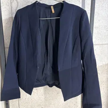 Coup de Chance 네이비 노카라 자켓