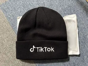 TikTok 로고 블랙 니트 모자