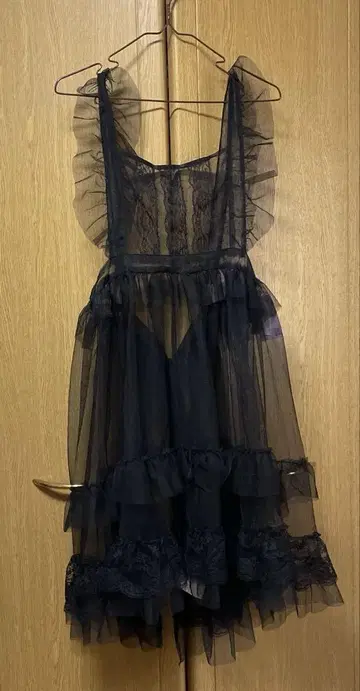 시마무라 호시나 사쿠라코 돌리 튤 에이프런 블랙 L