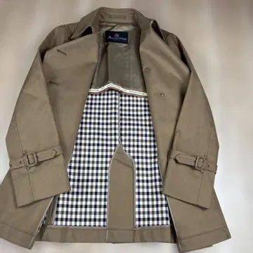 Aquascutum 아쿠아 스큐텀 트렌치코트 베이지 9호