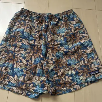 patagonia 꽃무늬 숏팬츠 MENS S