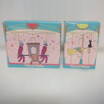 새상품 지브리파크 한정판 마녀의 계곡 컬렉션 회전목마 바스켓과 빗자루