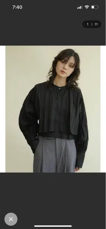 블랙 플리츠 디자인 긴팔 셔츠