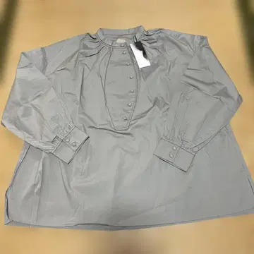 늑대와 올빼미 비의 류구 블라우스