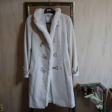 22 OCTOBRE 아이보리 더플 코트 38