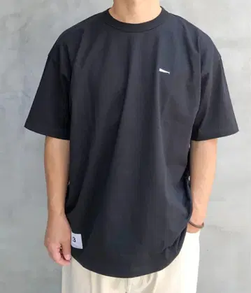 DESCENDANT/CACHALOT STRIP SS (BLACK)
