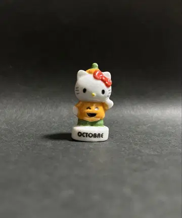 헬로키티 할로윈 페이브