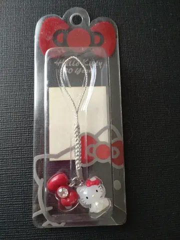 키티 30주년 리본