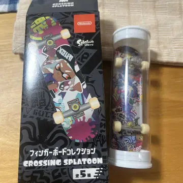 CROSSING SPLATOON 핑거보드