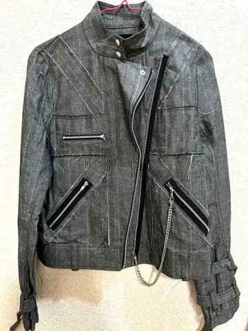 스트라이프 그레이 자켓
