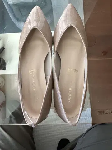 Sweetable 베이지 웨지 레인힐 펌프스