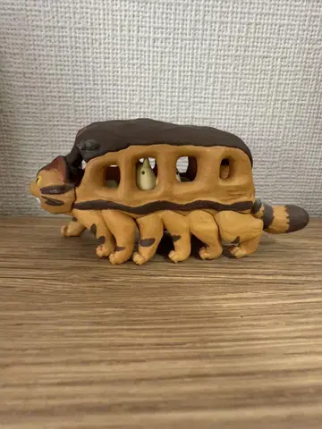 스튜디오 지브리 이웃집 토토로 고양이 버스 피규어 시크릿