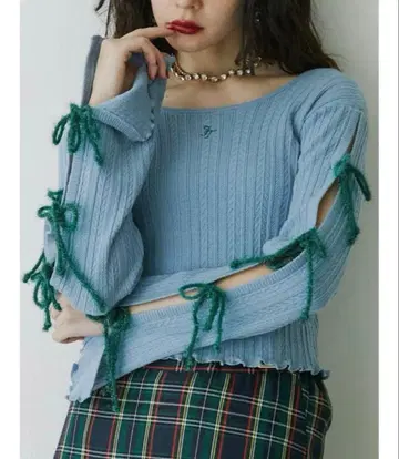 jouetie 쥬에티 라메 리본 니트탑 블루