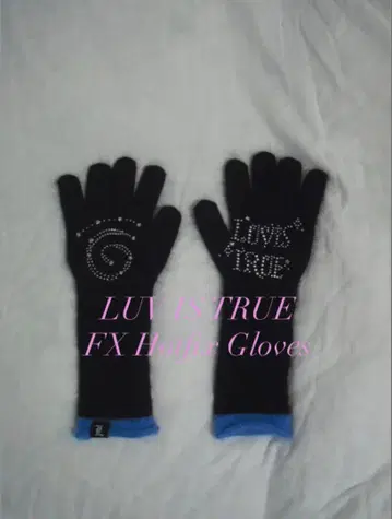 LUV IS TRUE FX HOTFIX GLOVES