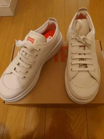 CAMPER 캠퍼 러너 업 38