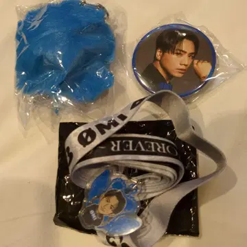 제3대 JSB OMI 토사카 히로오미 엔니치 스트랩 가챠 굿즈 키링 1