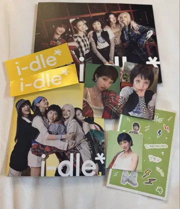 i-dle 1stEP 2종류 개봉만 소연 회장 특전부 즉시 구매 가능