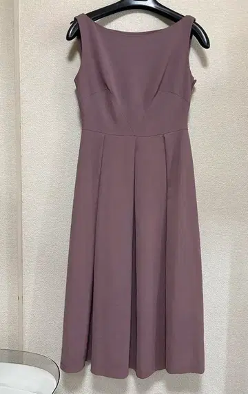 시빌라 사이즈 S 등나무색 원피스 6766