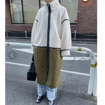 AIC. 스탠드넥 보아 절개 롱 코트