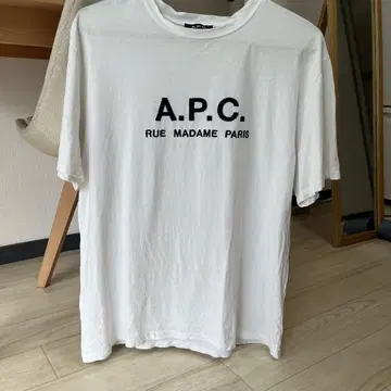 A.P.C. 빅 실루엣 티셔츠