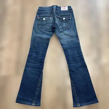 True Religion 부츠컷 데님