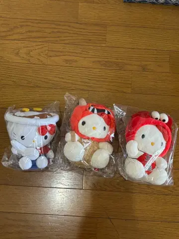 산리오 헬로키티 지역 한정판 봉제 인형 3개 세트