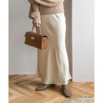 RANDA 내로우 실루엣 롱 스커트 사이즈 1