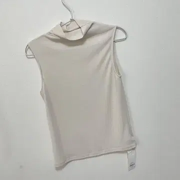 TONAL 시어 저리 모크넥 티셔츠