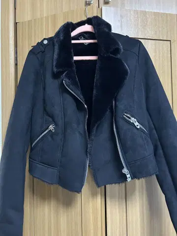 ZARA 블랙 라이더 자켓