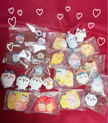 치이카와 (먼작귀) 하치와레 모몽가 토끼 가챠 피규어 키링 마그넷