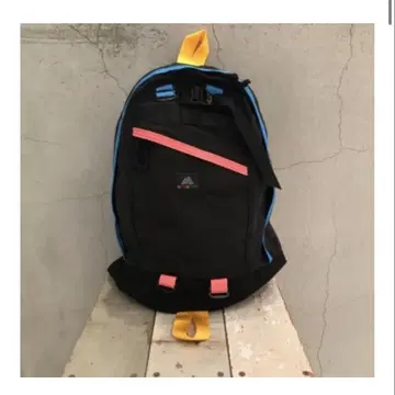 GREGORY BEAMS BOY [ FINE DAY ]