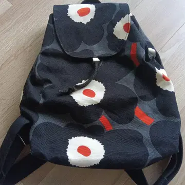 새상품급 마리메꼬 우니코 백팩