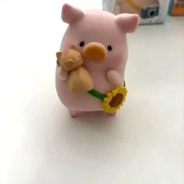 Lulu the Piggy 여행 피규어