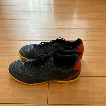 Mizuno Monarcida Neo 풋살화